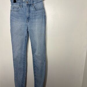 Good American Light Wash good waist  high rise skinny 29 inseam Size 4/27 jeans